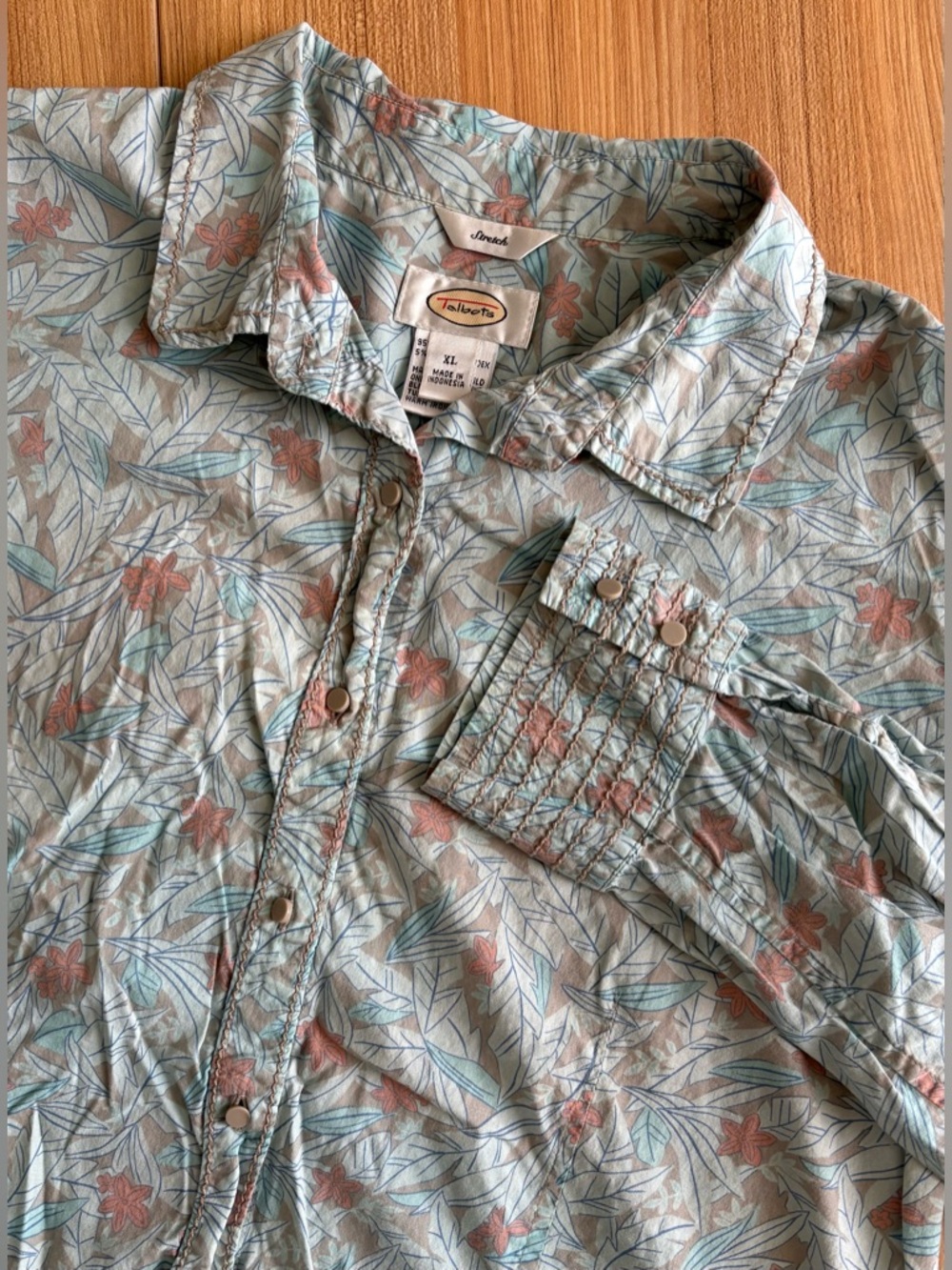 Talbots Stretch Floral Button Up Shirt Wmns XL Blue Pastel Thick Stitch Tropical